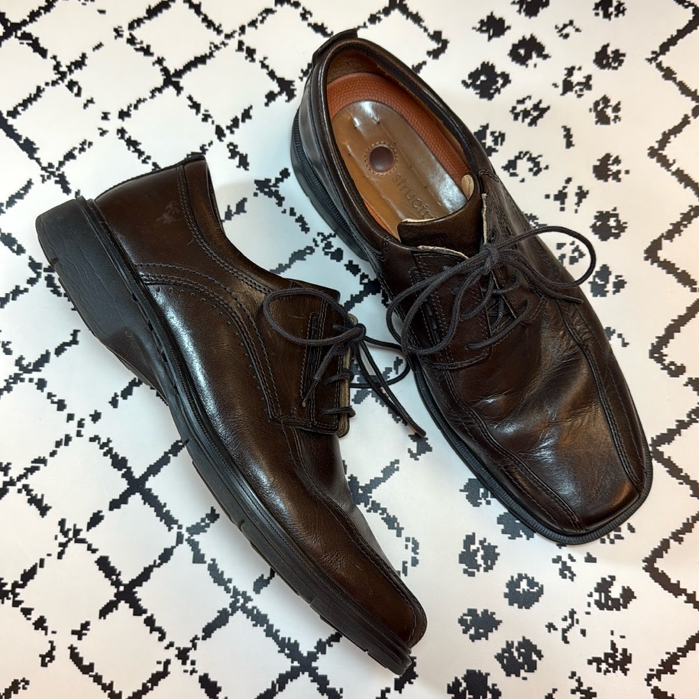 CLARKS Men's Brown Leather Shoes - US Size 10 M - EUC